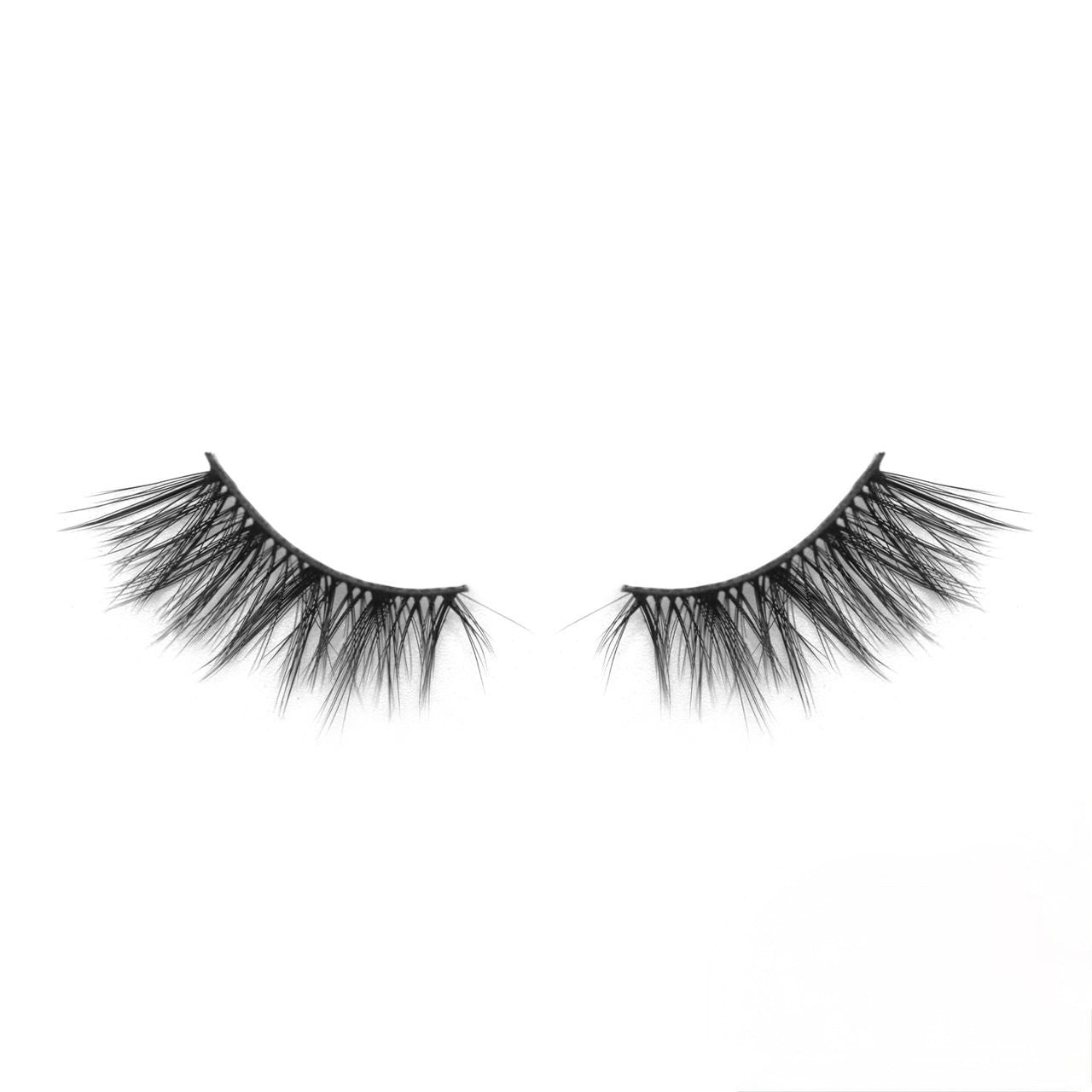 Half Lash H16 – Small Cat Eye (3 Pairs Box)