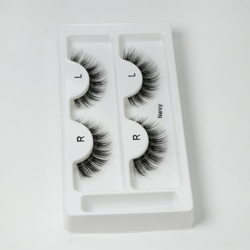 Nancy – Short Clear Band Lashes (2 Pairs)